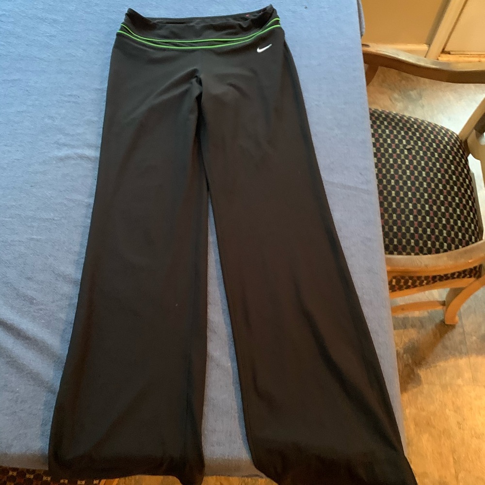 Nike Drifit Small Black Womens Pants